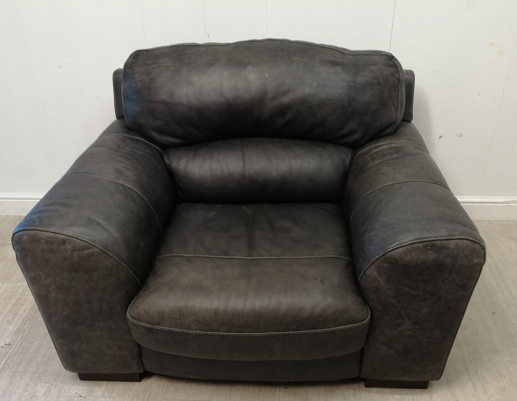 LOVELY DISTRESSED GREY LEATHER armchair