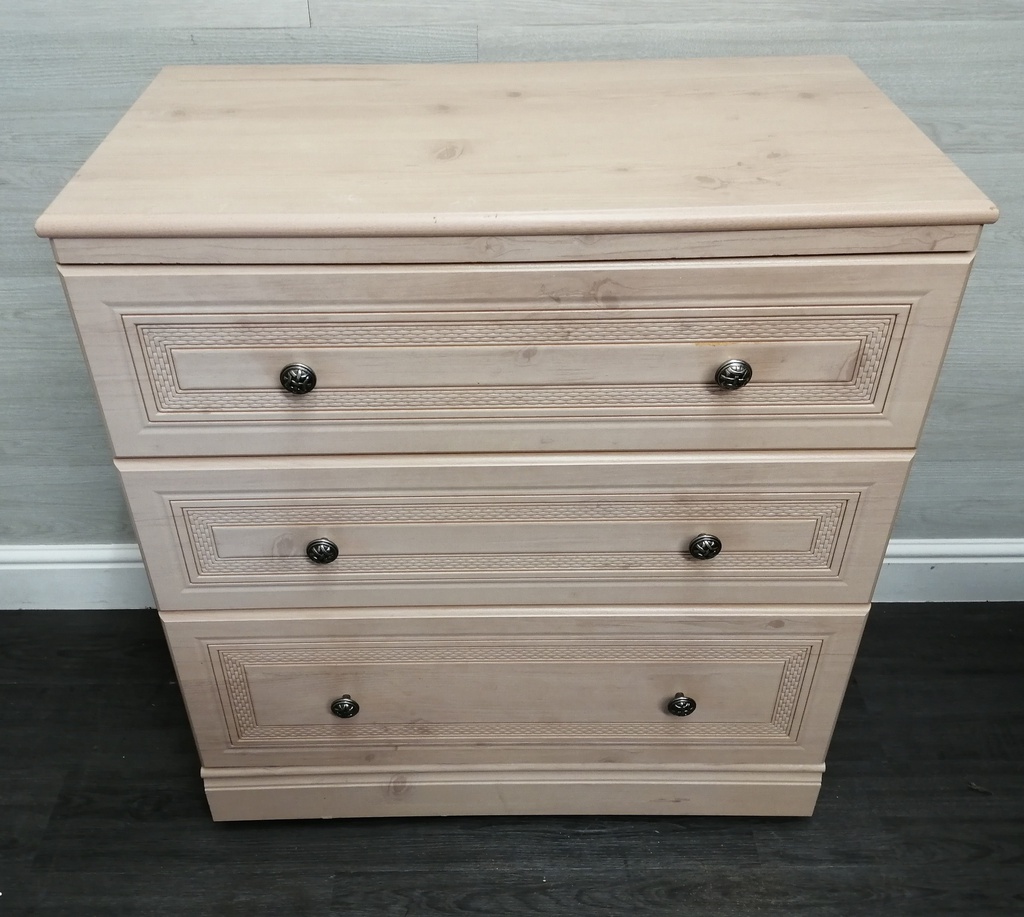 ALSTONS ‘Oyster Bay’ three Drawer Chest