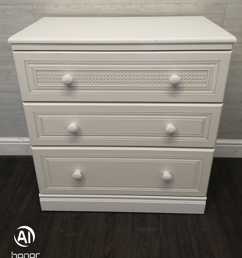 ALSTONS White three Drawer Chest