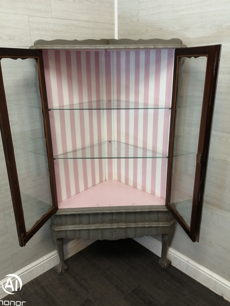 Stunning painted corner  glazed fronted display unit