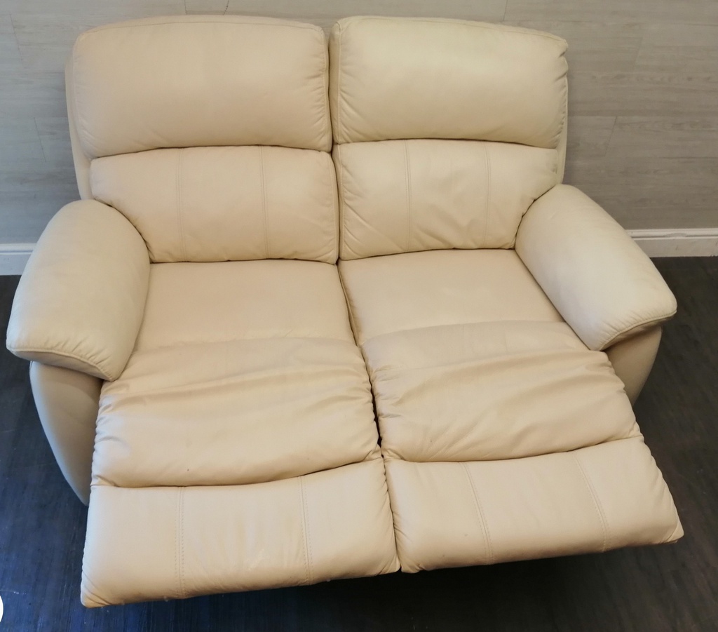 Lovely Cream Leather Two Seater  Recliner Sofa