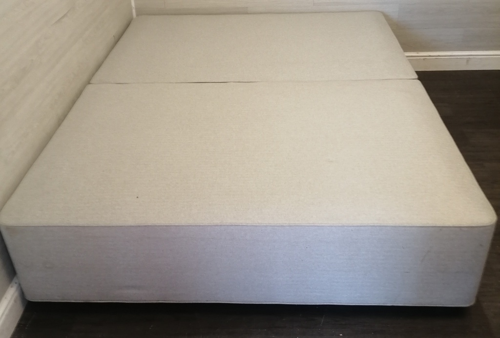 Quality 5ft  Sprung Top Grey Divan Base