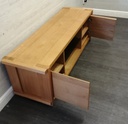 QUALITY OAK TV BENCH/STAND