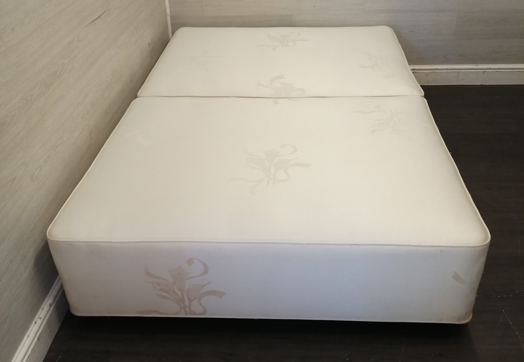 4FT VI-SPRING SPRUNG TOP DIVAN BASE
