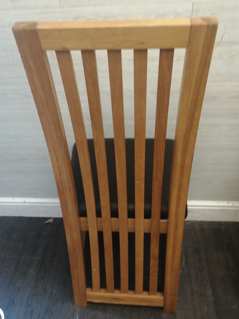 4 X OAK DINING CHAIRS