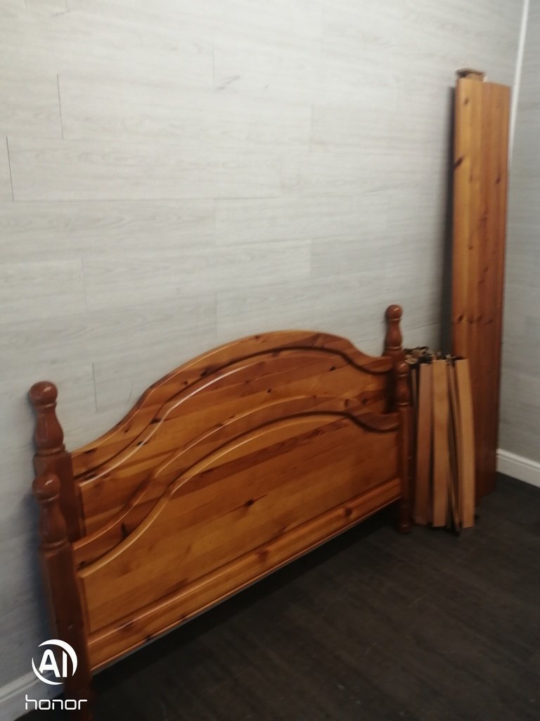 5ft Quality Pine Bed frame