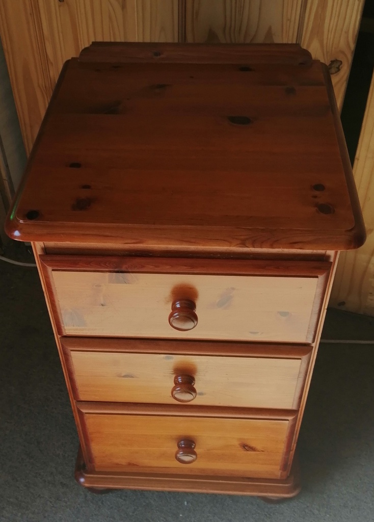 Quality solid pine three drawer bedside chest