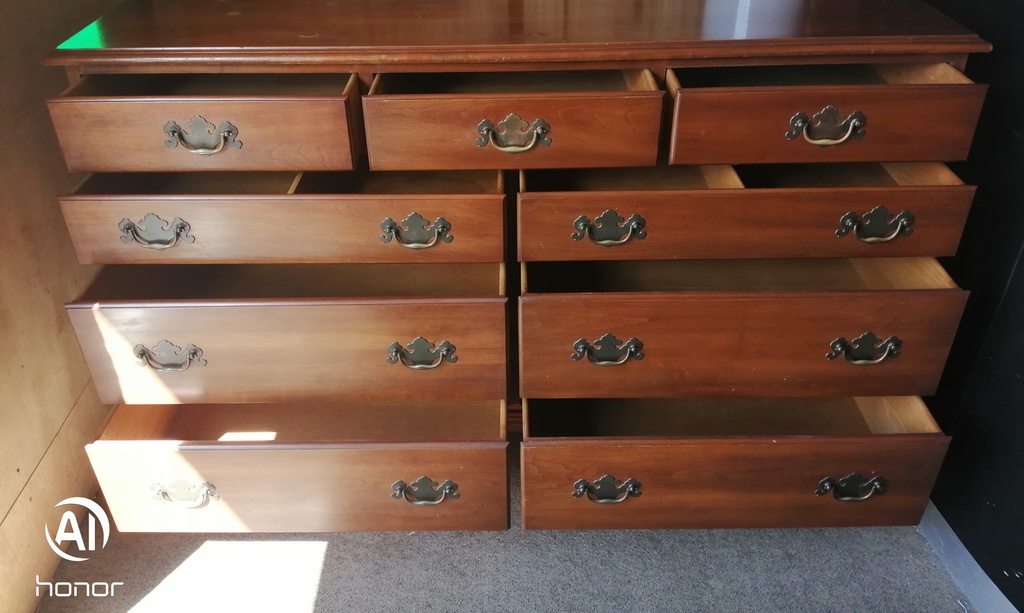LARGE 9 DRAWER MERCHANT STYLE CHEST