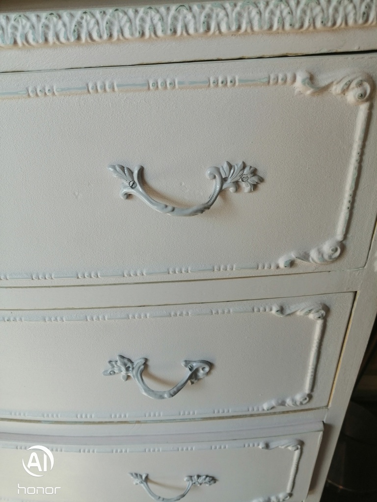 Marie Antoinette Style Six Drawer Chest