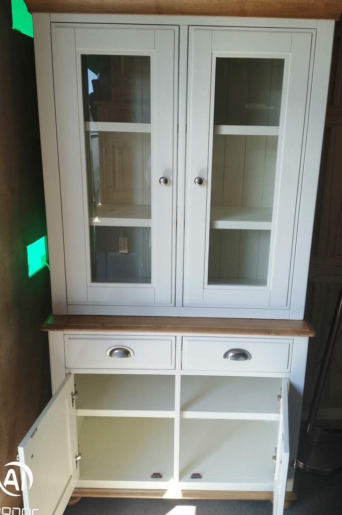 Lovely Shaker Style Cream Dresser