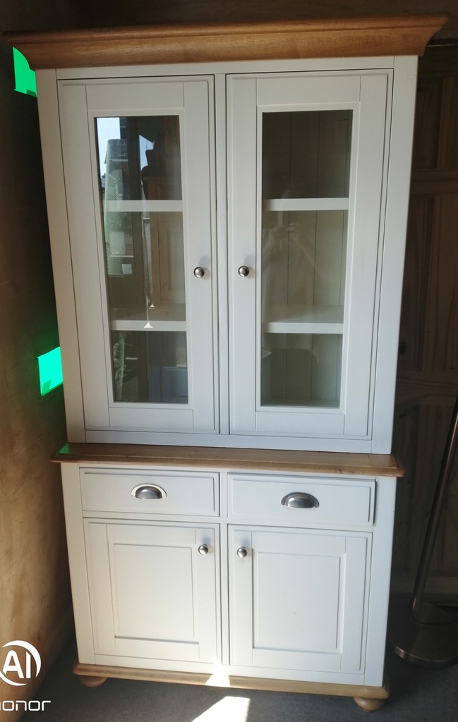 Lovely Shaker Style Cream Dresser