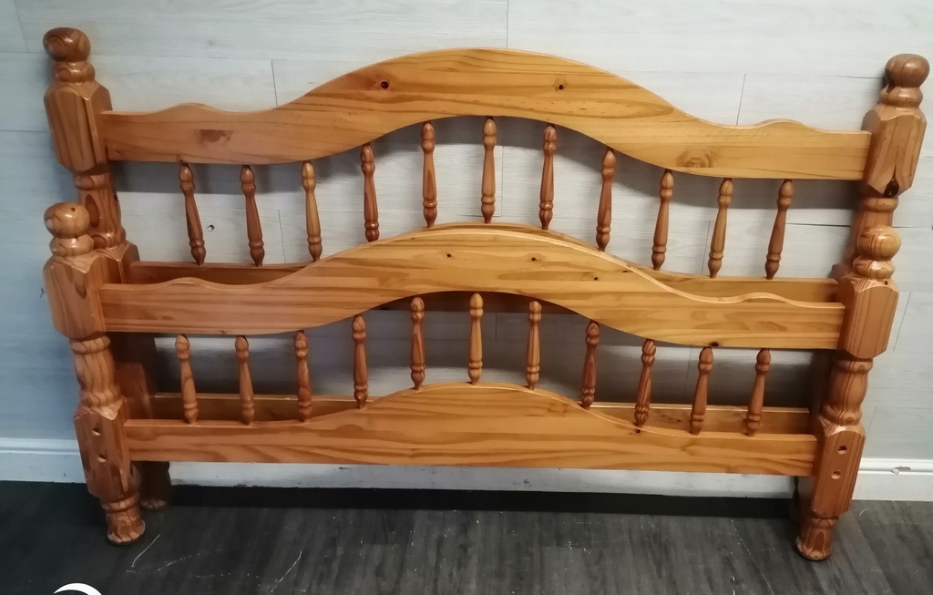 5ft Pine Bed Frame