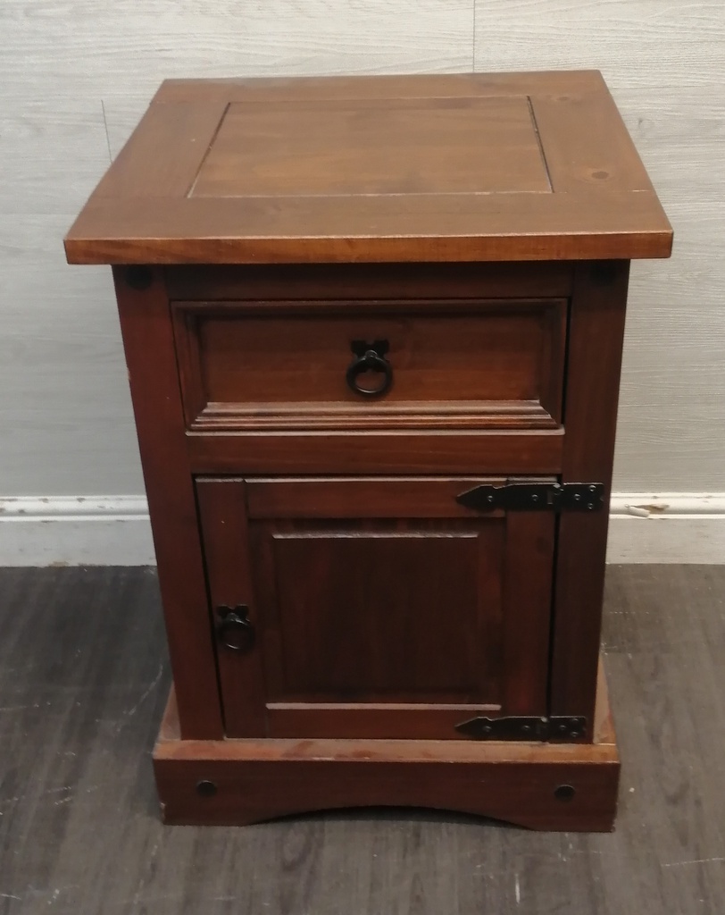Single large mexican pine bedside
