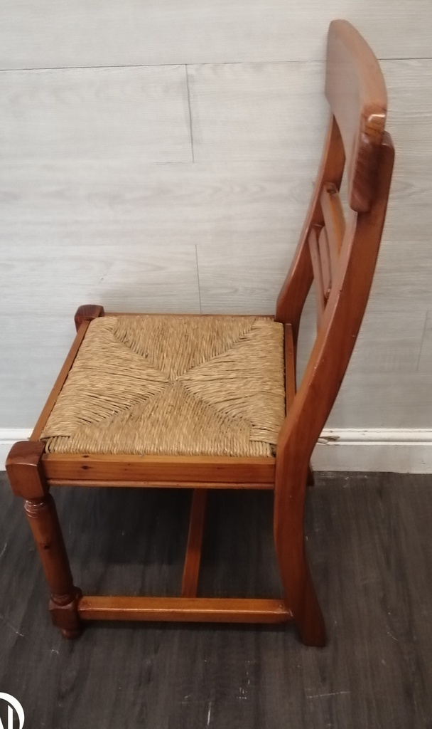 SET OF FOUR BACK DINING CHAIRS