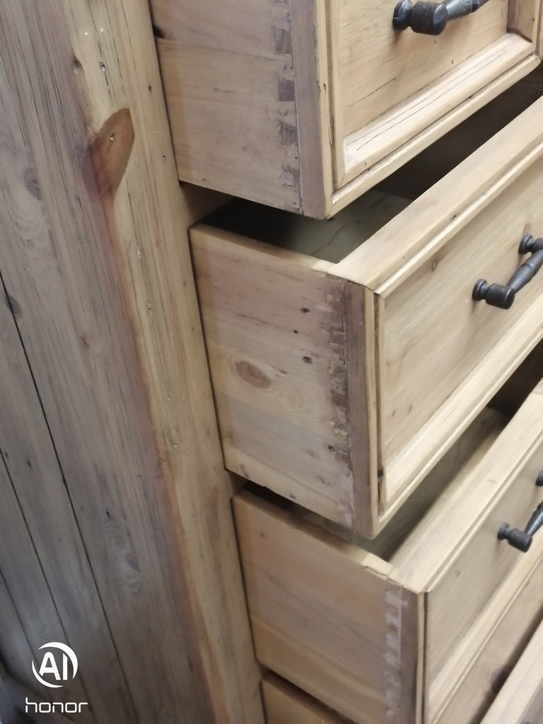 LARGE RUSTIC STYLE PINE EIGHT DRAWER  CHEST