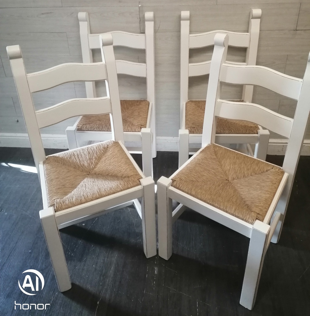 QUALITY SET OF FOUR SOLID LADDER BACK DINING CHAIRS