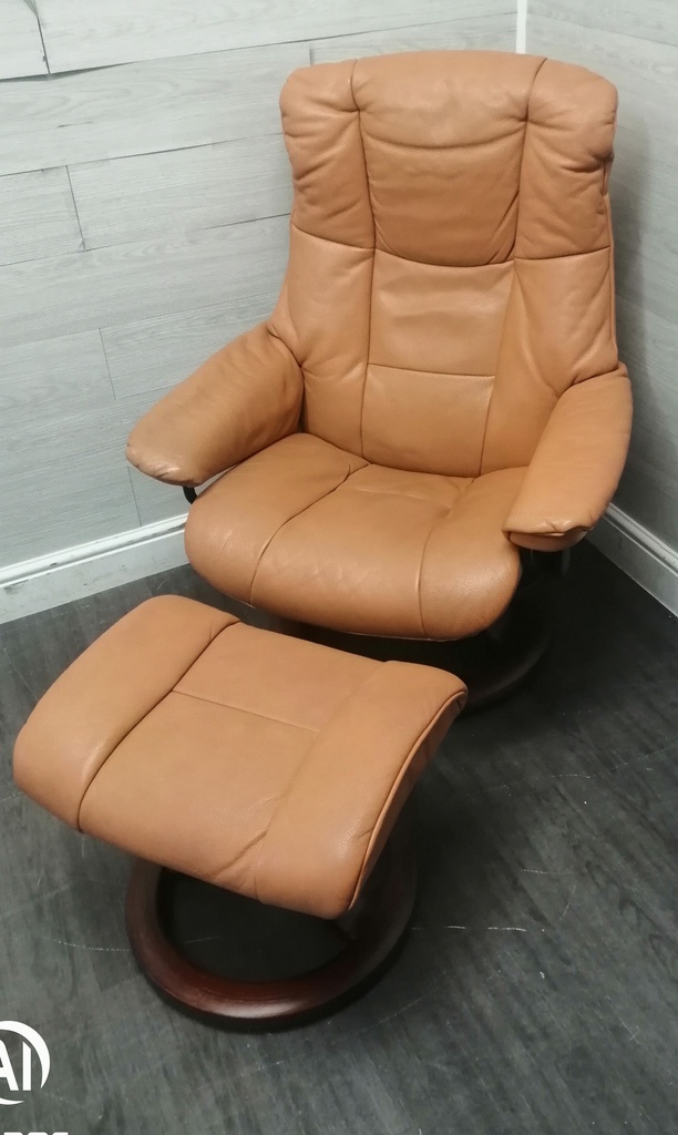 STRESSLESS  Leather Recliner Chair with Footstool