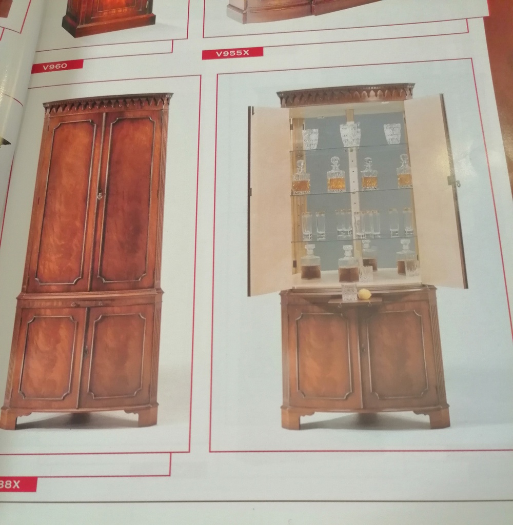 Quality Repro Mahogany Corner Drinks Cabinet