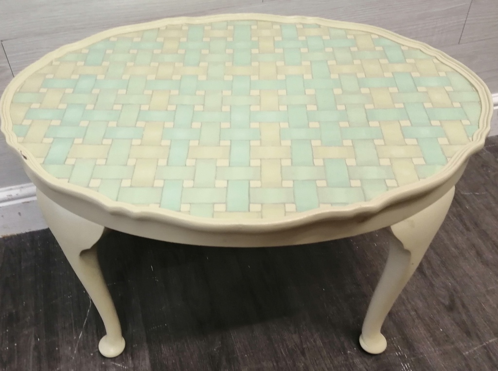 PAINTED COFFEE / SIDE TABLE