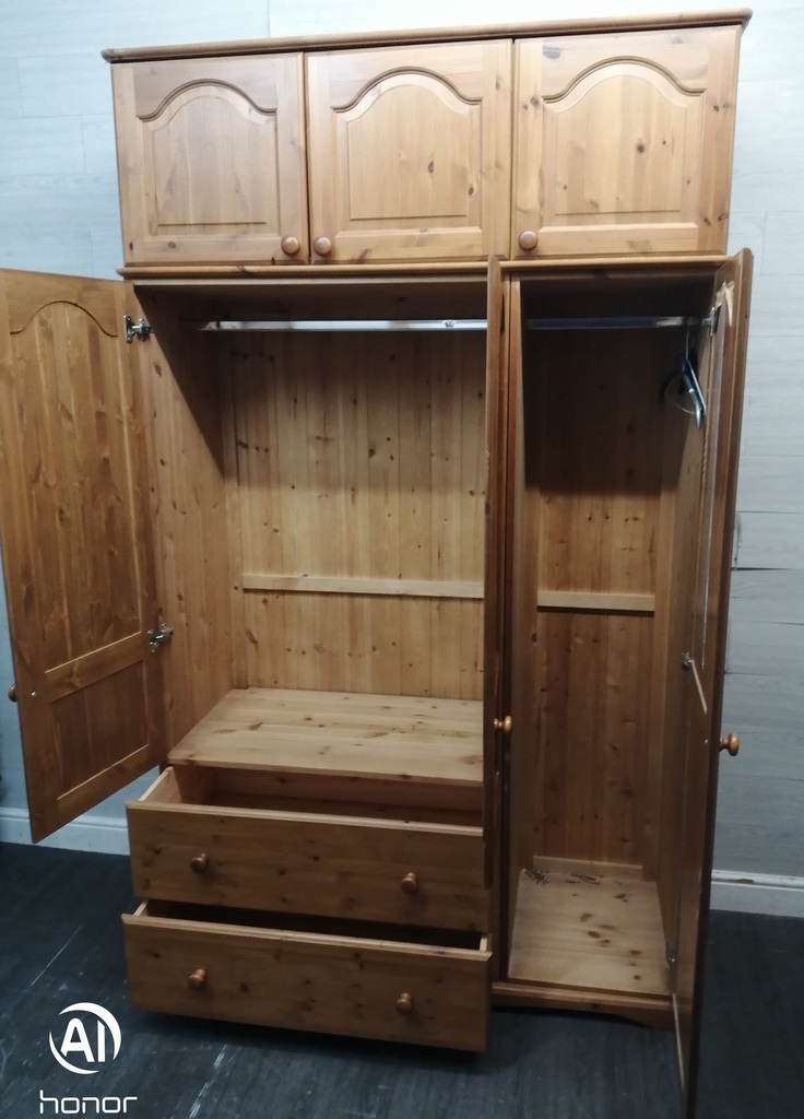 Solid pine top box triple wardrobe with drawers