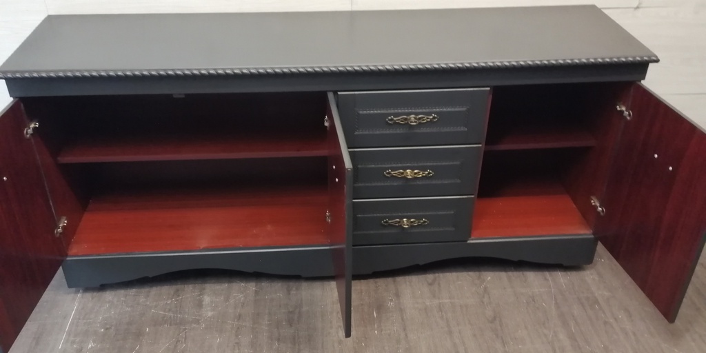 Lovely low level painted sideboard