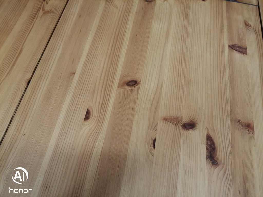 ROUND PINE EXTENDING TABLE