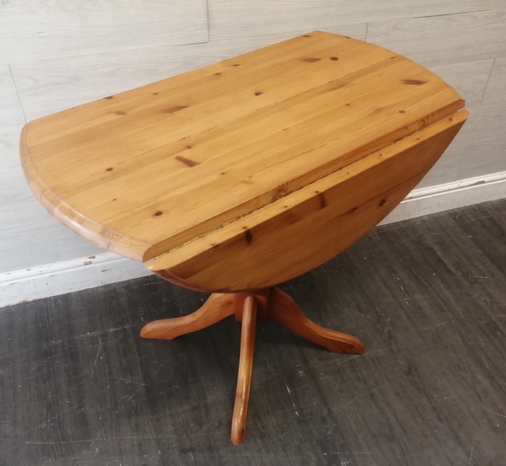 Pine drop leaf table