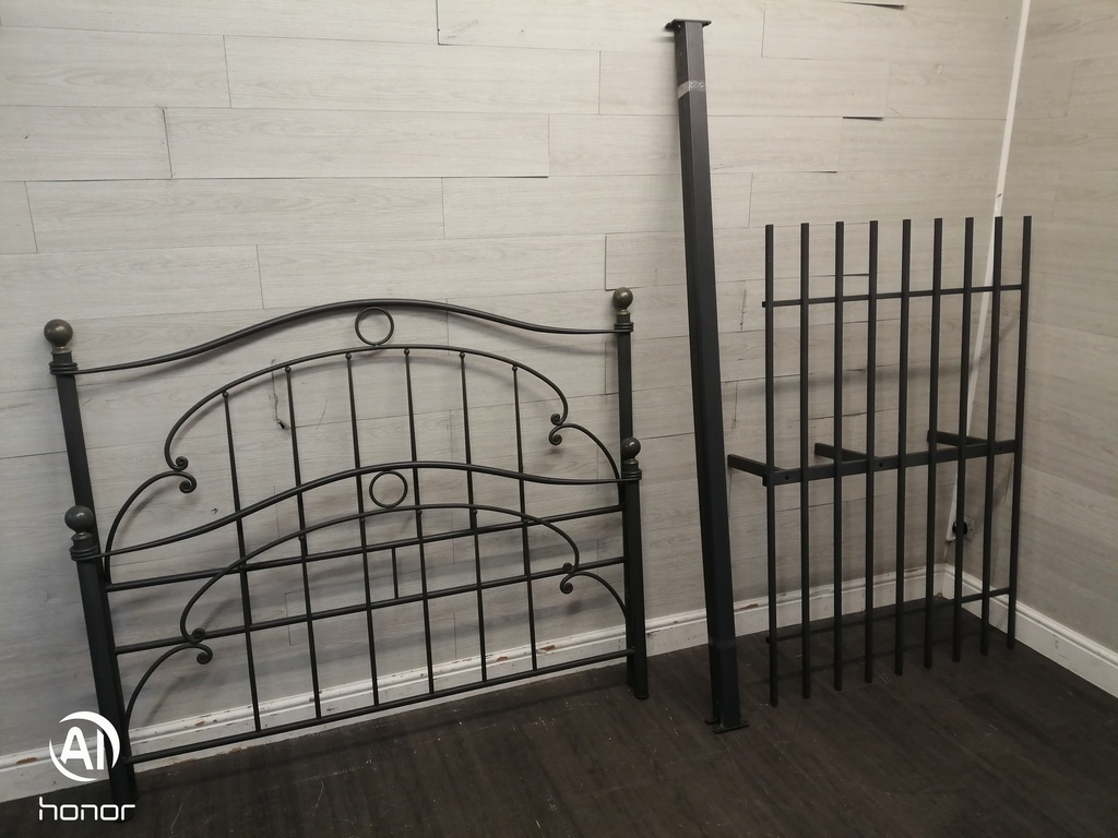 4ft 6" DOUBLE METAL GREY BED FRAME
