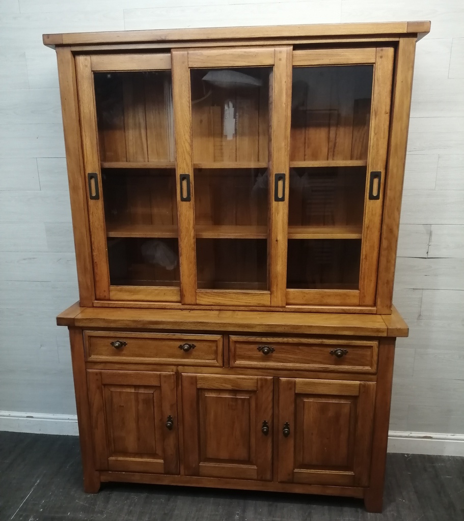 Sliding door oak glazed display unit