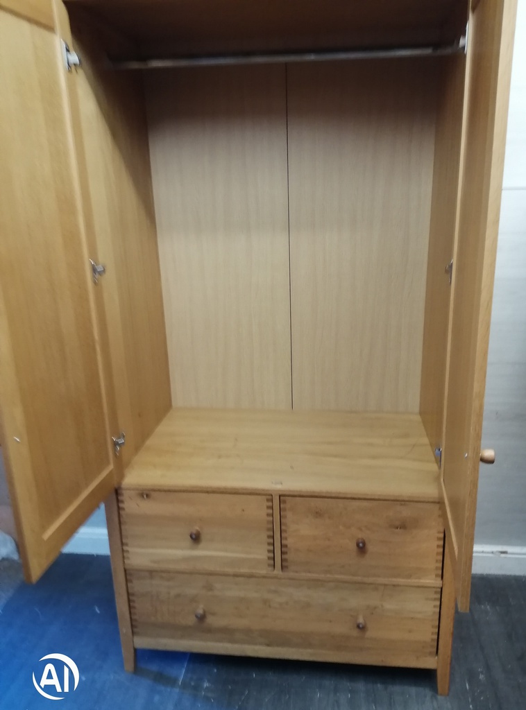 Oak style double wardrobe with drawers