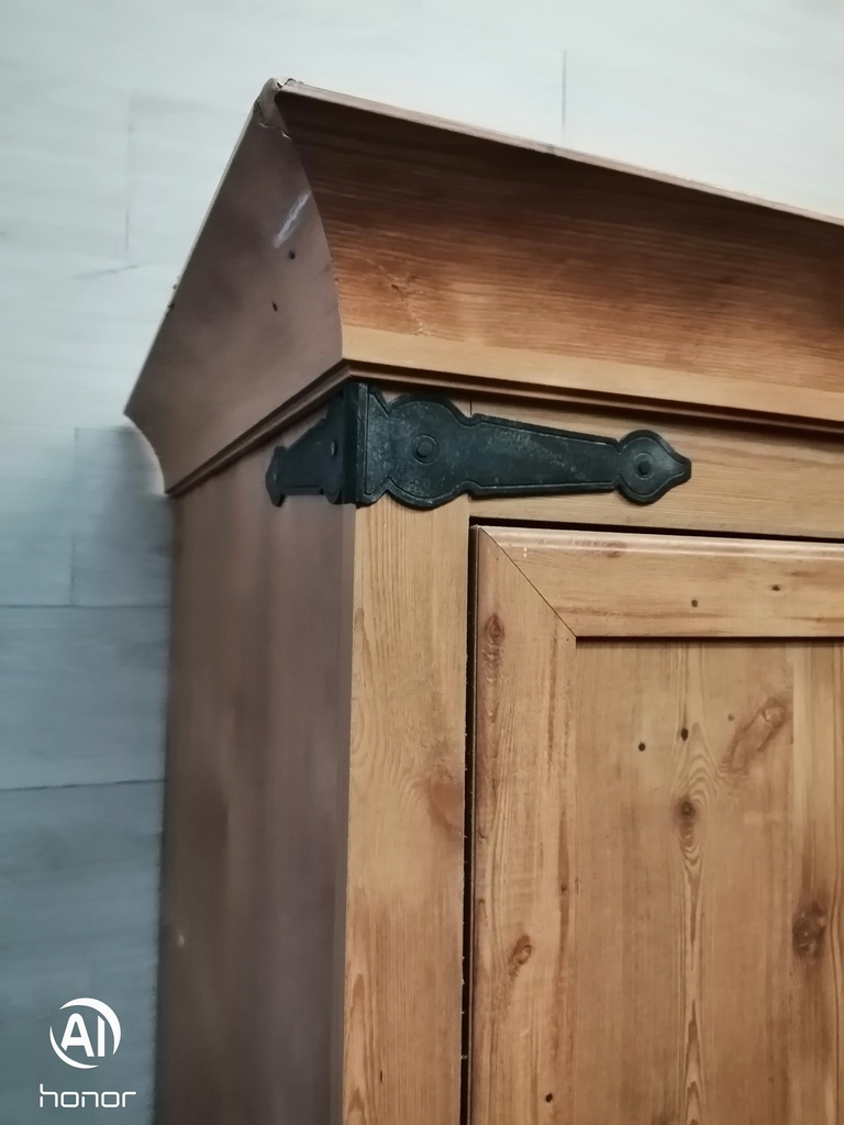 Good Value Double Wardrobe