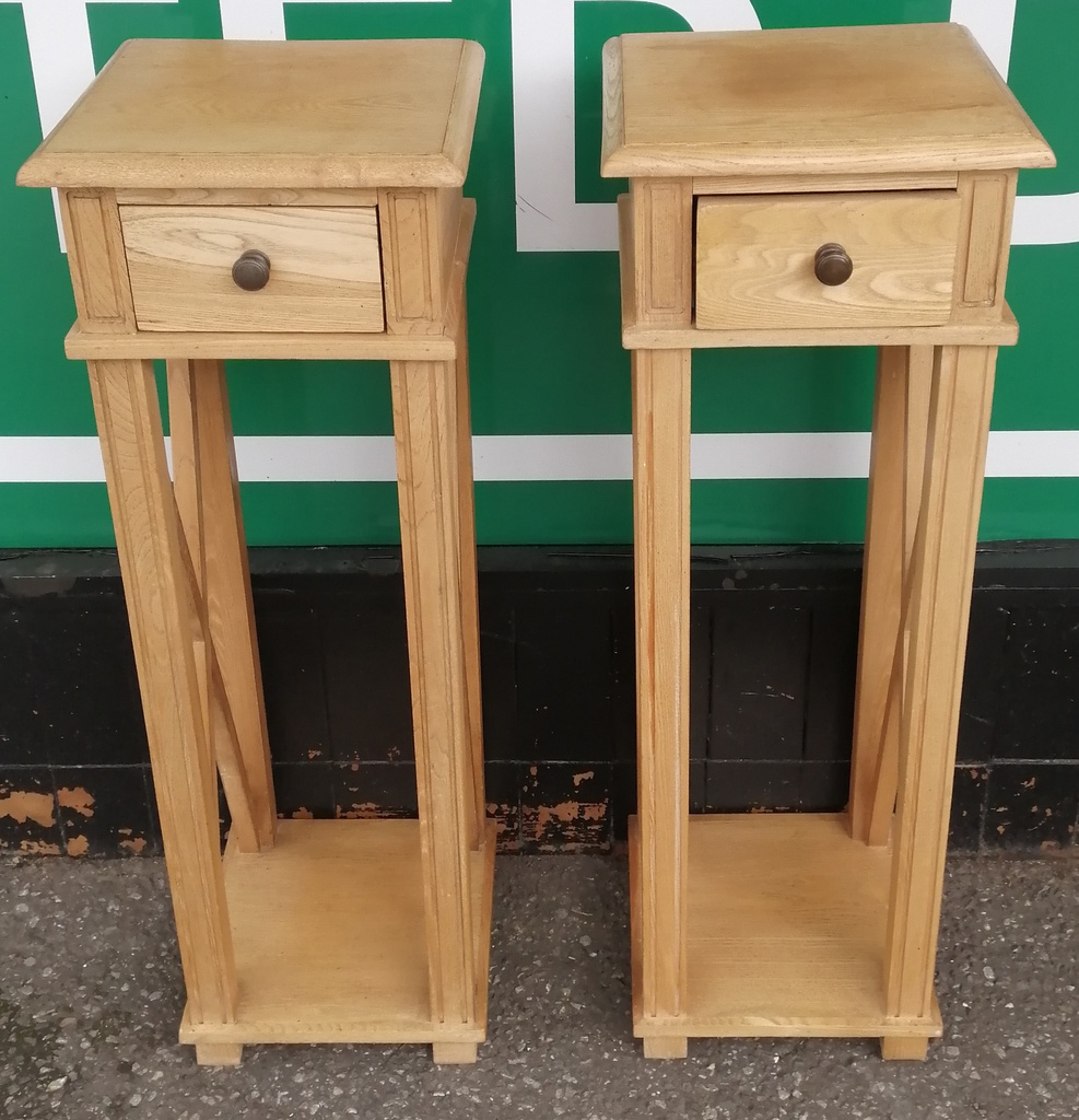 VERY STYLISH TALL SIDE TABLE