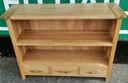 Lovely quality neat oak bookcase with drawers