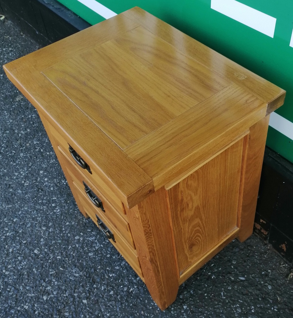 Oak Three Drawer Bedside Chest