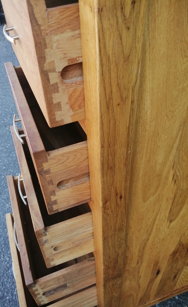 Oak Wellington Chest of Five Drawers