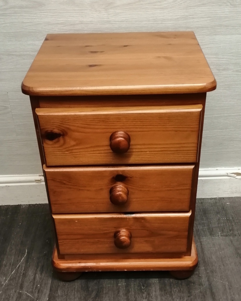 Quality solid pine three drawer bedside chest