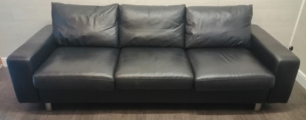 Stressless by Ekornes  Emma 200 Black Leather Sofa