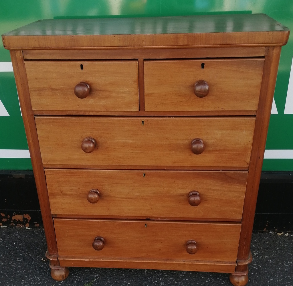 Large old antique chest of 5 drawers