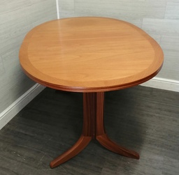 [HF17014] NATHAN EXTENDING DINING TABLE