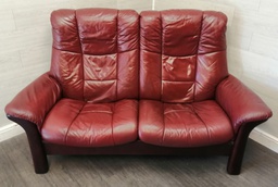 [HF17017] STRESSLESS DEEP RED LEATHER TWO SEATER RECLINER SOFA