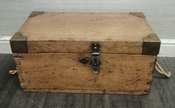 [HF17147] LOVELY NEAT OLD PINE  BOX