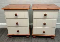 [HF17550] Shaker Style pair of Cream bedside chests