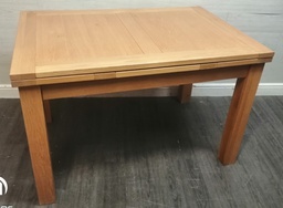 [HF17599] SOLID WOOD EXTENDING DINING TABLE