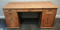 [HF17929] GOOD SIZE IKEA PINE DESK