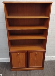 [HF18598] NEAT CUPBOARD BASE BOOKCASE
