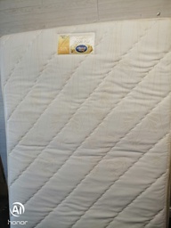 [HF19057] 4FT 6" SLIENTNIGHT MIRACOIL SUPREME MATTRESS