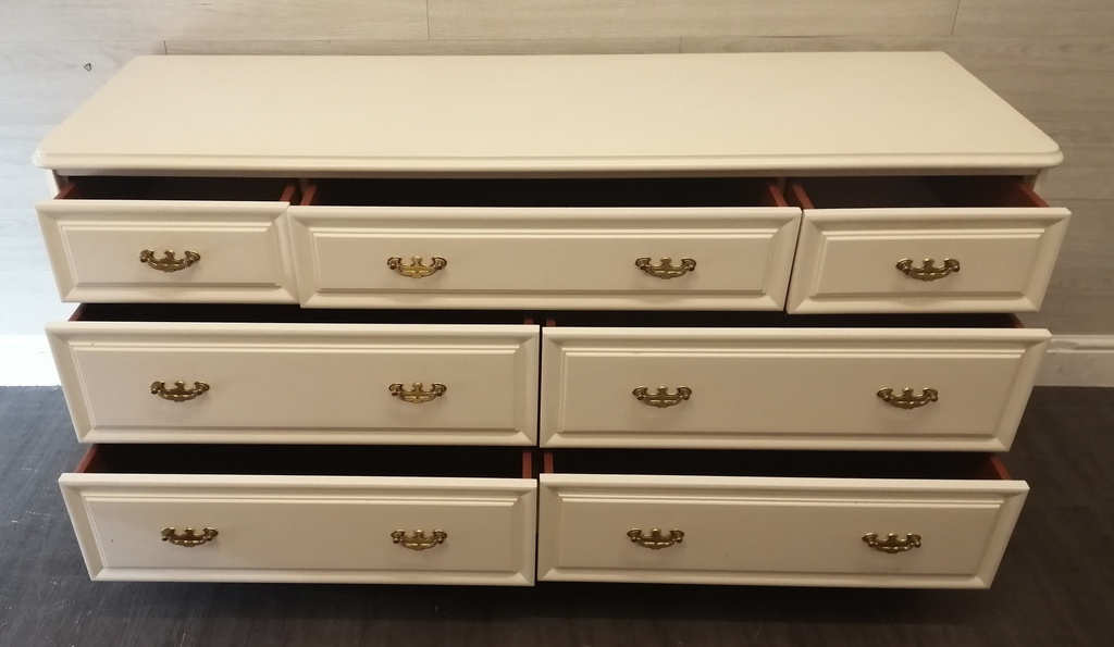OFF WHITE SEVEN DRAWER MERCHANT STYLE CHEST