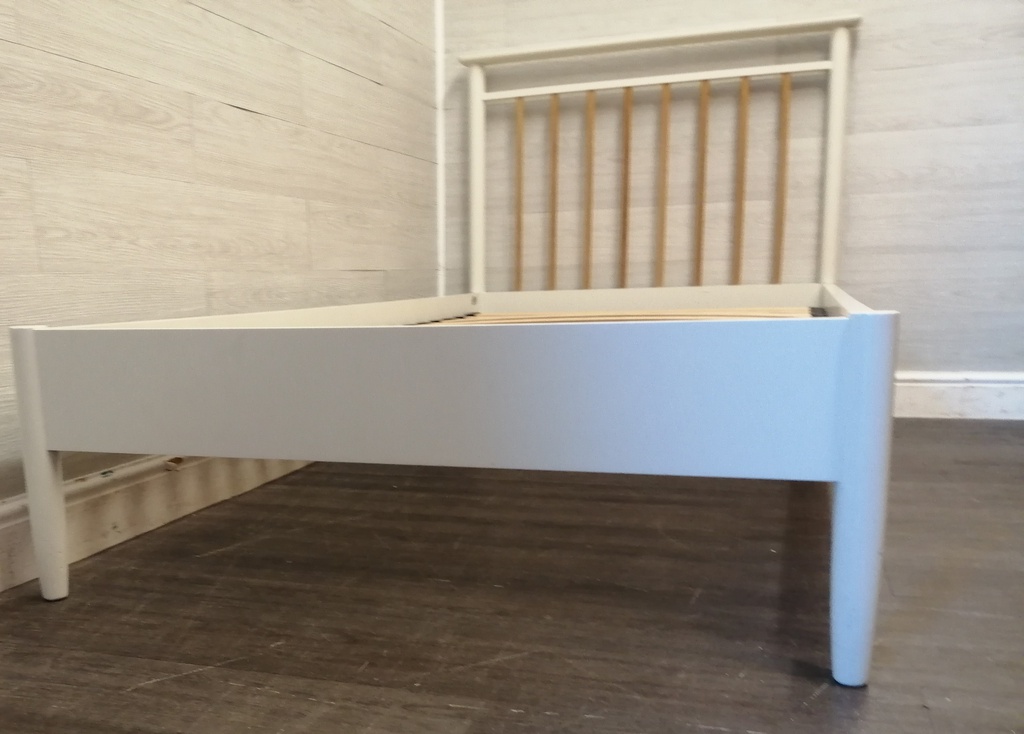 3FT SINGLE white BED FRAME