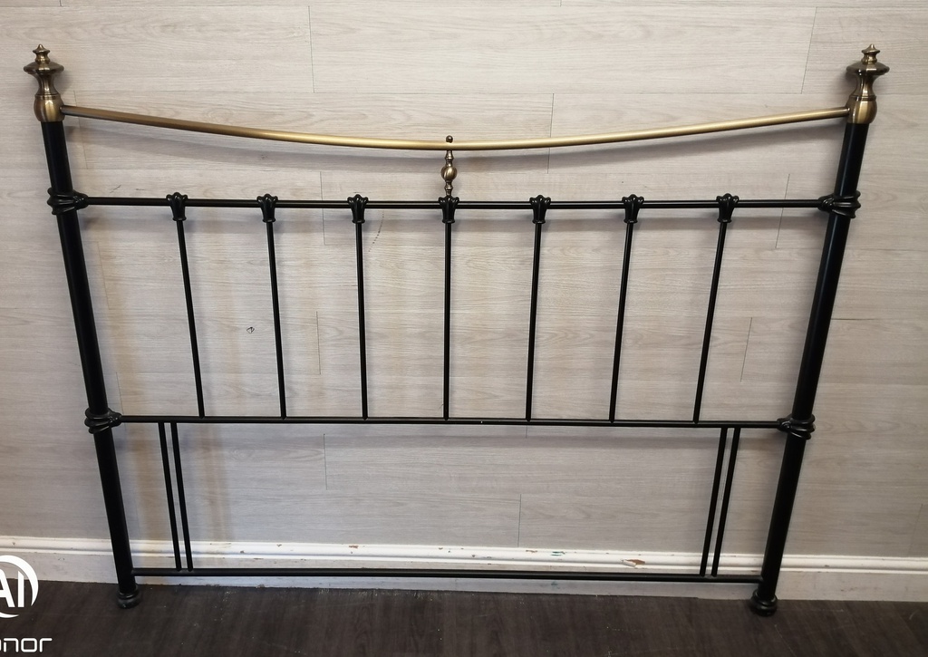 lovely 5ft black metal headboard