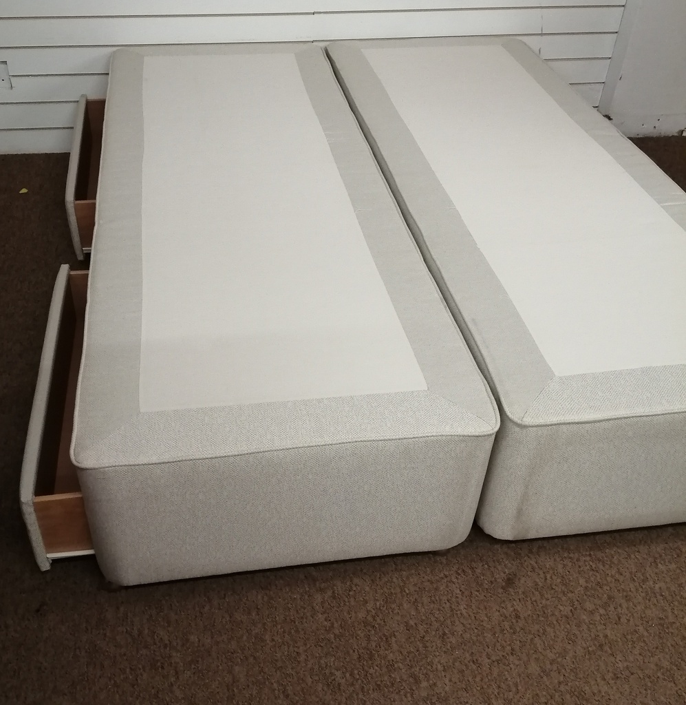 5FT 4 DRAWERS NORTH TO SOUTH DIVAN BASE